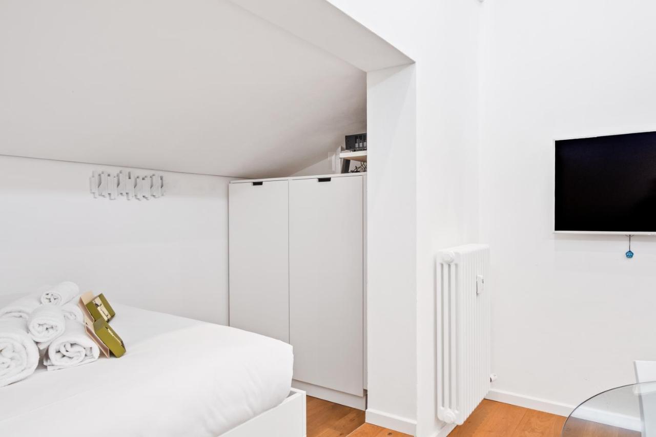 شقة Via Corfu Cozy Nest فيرونا المظهر الخارجي الصورة